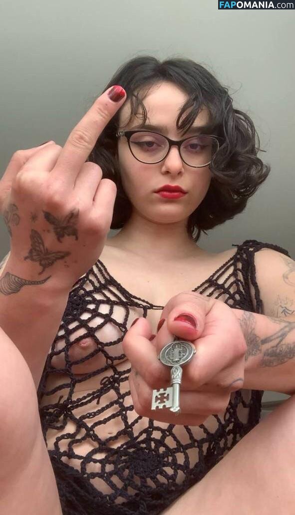 LeosMenu / LeosMenu... / leomonarchy / leomonarchy... / leomonarchyfree / lisabixio / wordstoheaven Nu OnlyFans  Foto vazada #1