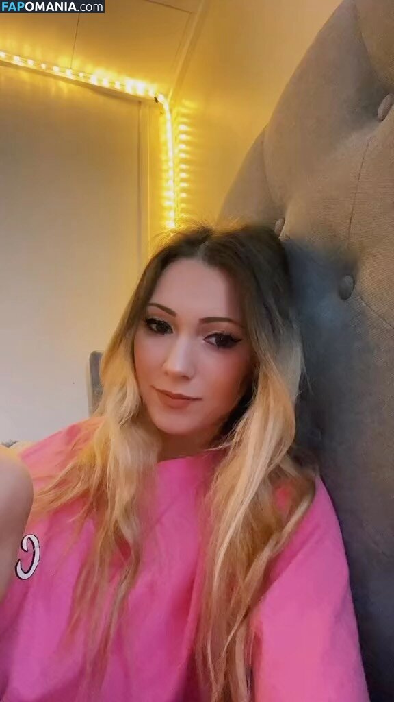 Little Momma / Littleemommaa21 / littlee.mommaa23 / littleemommaa23 Nu OnlyFans  Foto vazada #13