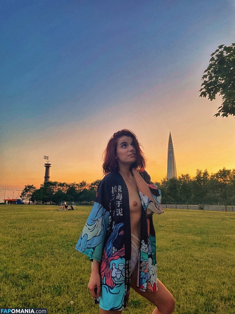 Little Satana / little.satana / s.satana_666 / tomnaya_satana Nu OnlyFans  Foto vazada #28