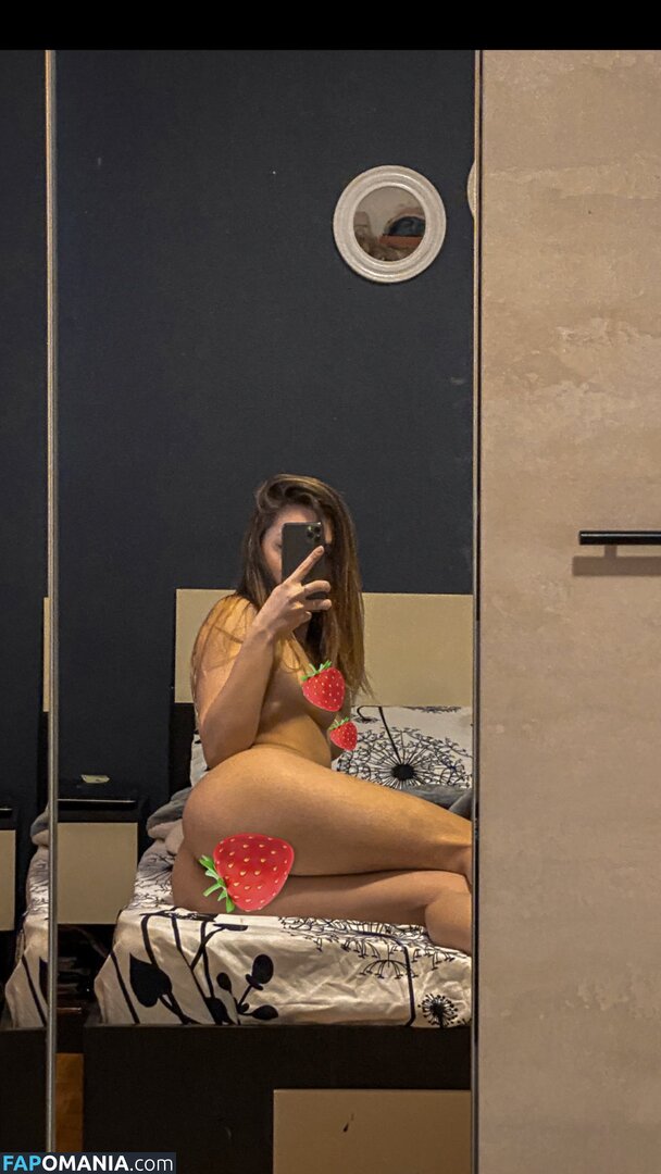 adeeeax / anddreeacatalinaa / littlecupcakee / littlecupcakee___ Nu OnlyFans  Foto vazada #53