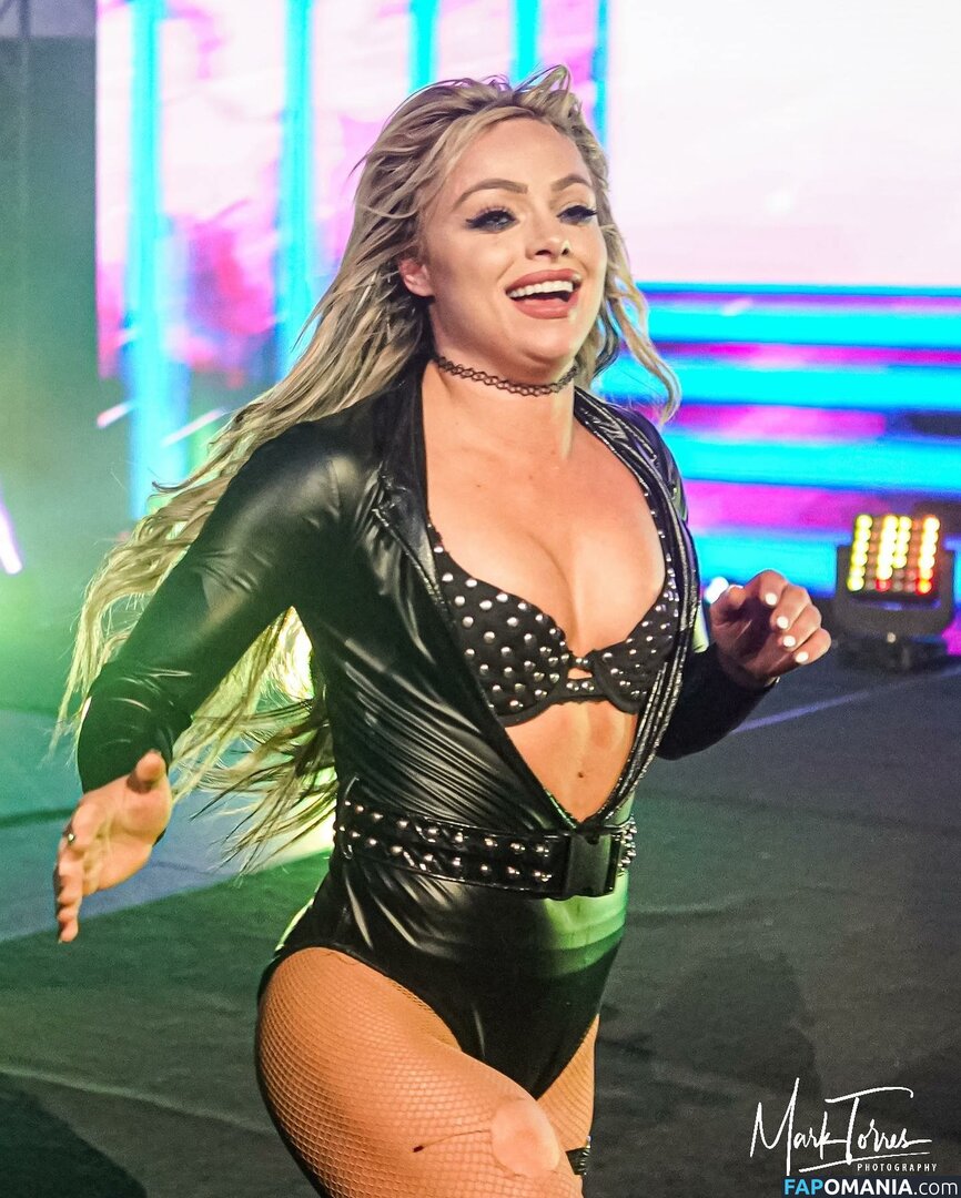 Liv Morgan / yaonlylivvonce Nu OnlyFans  Foto vazada #331