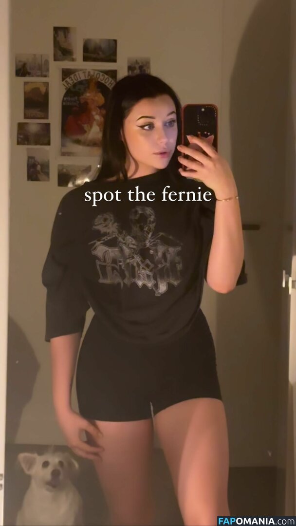 Liv Bevan / LivBev / livscopes Nu OnlyFans  Foto vazada #6