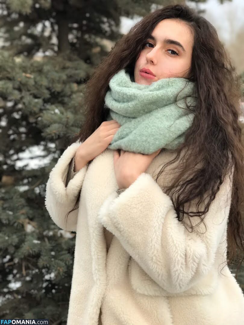 Lizzi69 / lizablack69 / maltseva693 / u127767299 Nu OnlyFans  Foto vazada #10