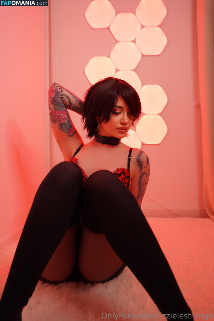 Lizzie Le Strange / lizzielestrange Nu OnlyFans  Foto vazada #10