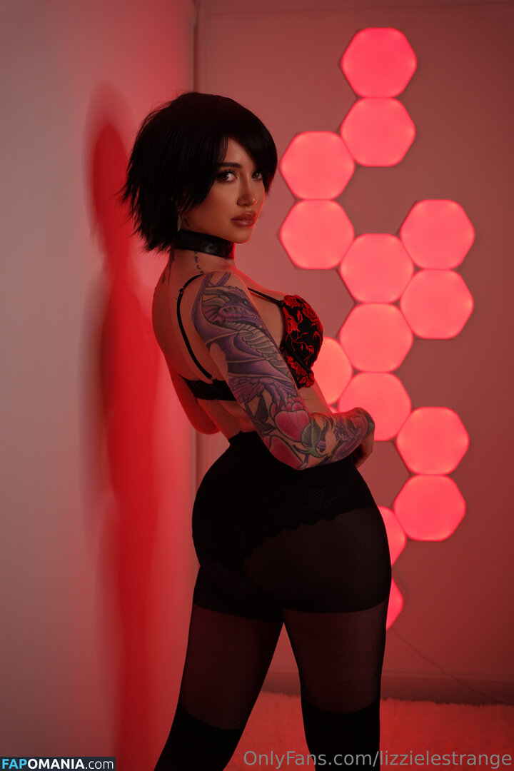 Lizzie Le Strange / lizzielestrange Nu OnlyFans  Foto vazada #12