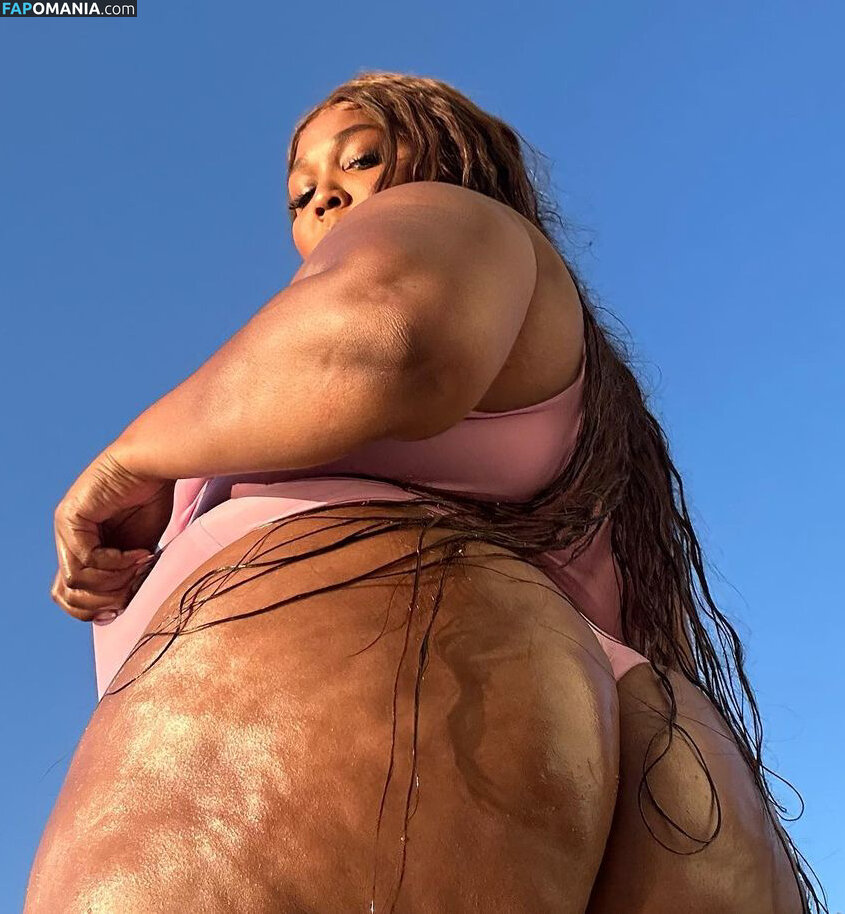 Lizzo / lizzobeeating Nu OnlyFans  Foto vazada #27