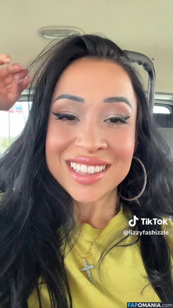 lizzywurst / luvlyzzy Nu OnlyFans  Foto vazada #543