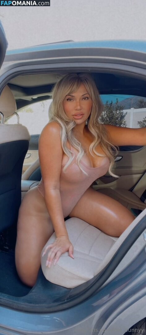 Lopera Lopez / lolo__bunnyy / lolobuns Nu OnlyFans  Foto vazada #1