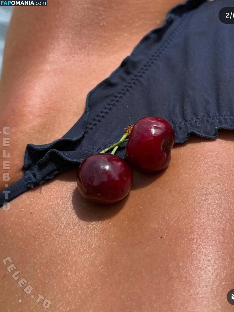 Lotta Emilie Stichler / lottastichler Nu OnlyFans  Foto vazada #39