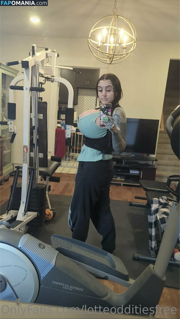 fb_0296 / lotteodditiesfree Nu OnlyFans  Foto vazada #13