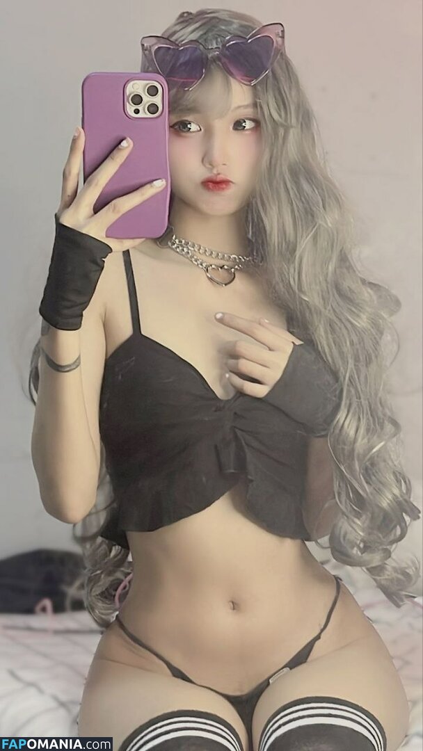 Lilith / Lou Aenlle / llthidk Nu OnlyFans  Foto vazada #76