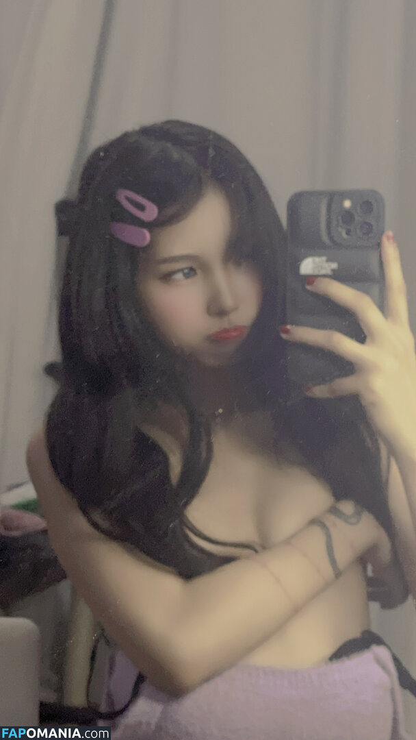 Lilith / Lou Aenlle / llthidk Nu OnlyFans  Foto vazada #96