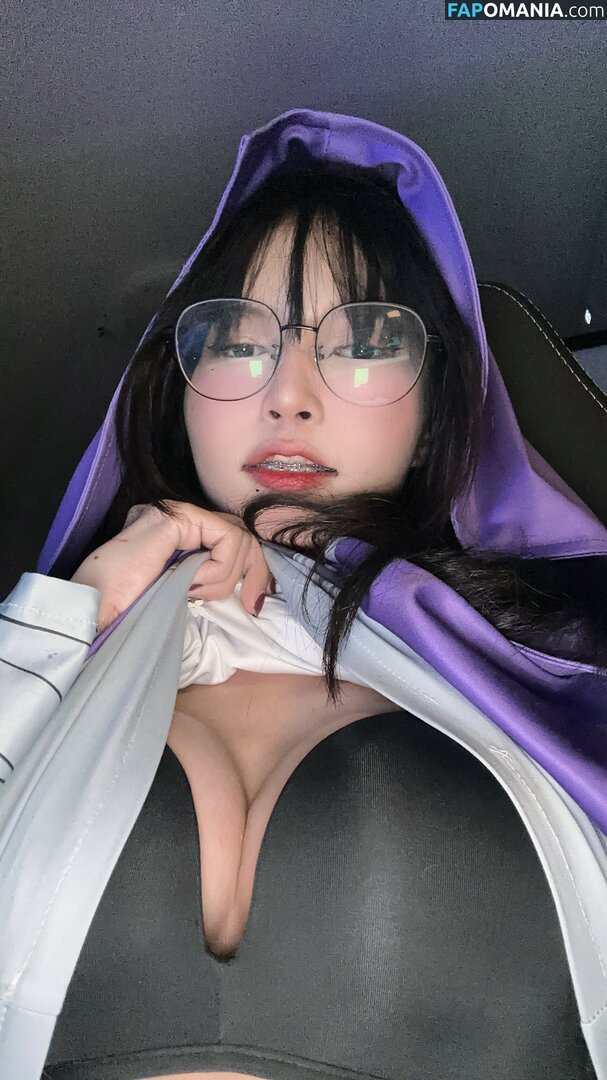 Lilith / Lou Aenlle / llthidk Nu OnlyFans  Foto vazada #139