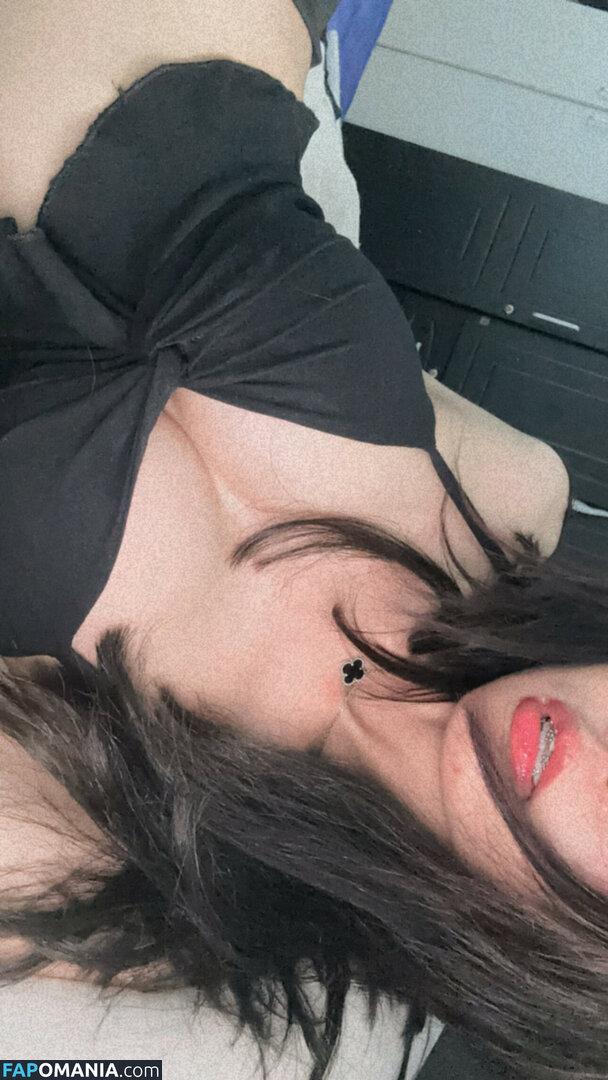 Lilith / Lou Aenlle / llthidk Nu OnlyFans  Foto vazada #153