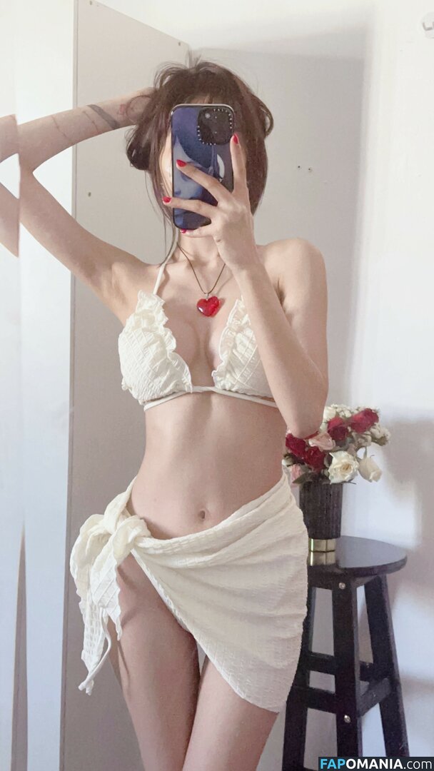 Lilith / Lou Aenlle / llthidk Nu OnlyFans  Foto vazada #179