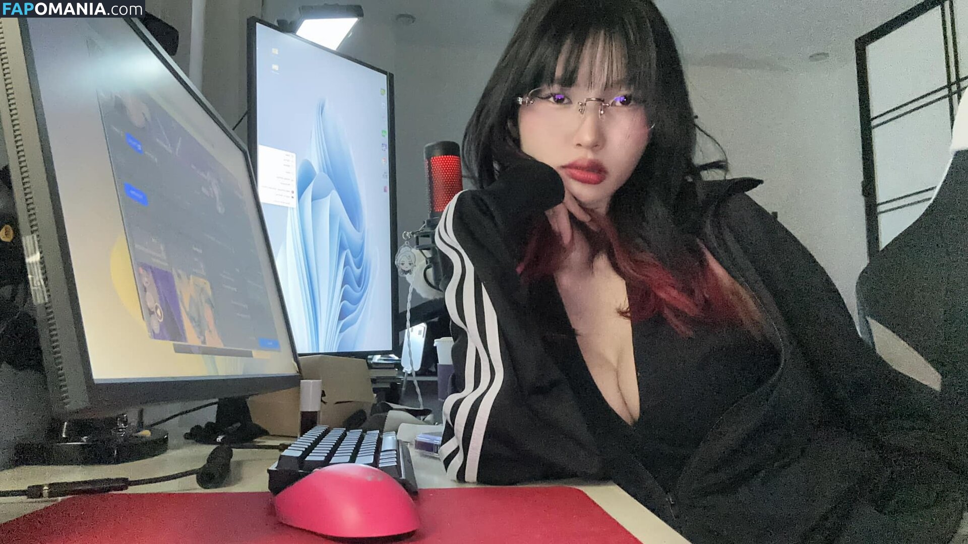 Lilith / Lou Aenlle / llthidk Nu OnlyFans  Foto vazada #212