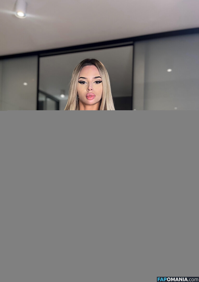 crazy_girl_liza143 / lovely_liza_doll Nu OnlyFans  Foto vazada #10