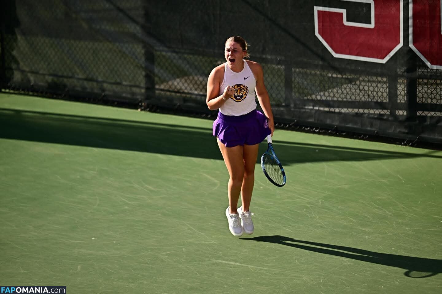 Lsu woman tennis Nu OnlyFans  Foto vazada #4