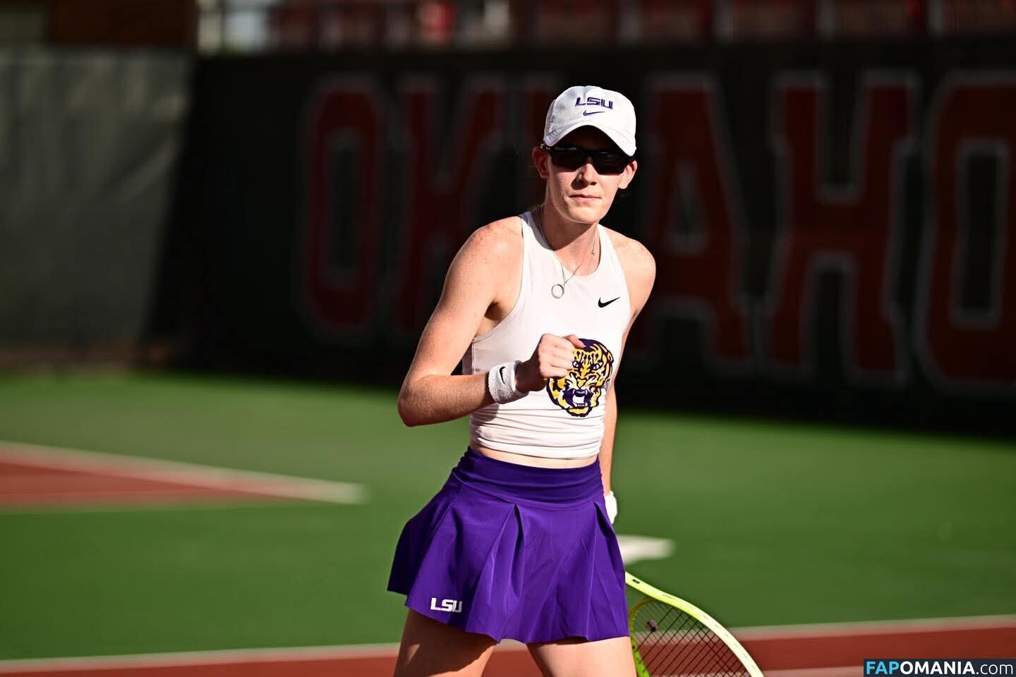 Lsu woman tennis Nu OnlyFans  Foto vazada #6