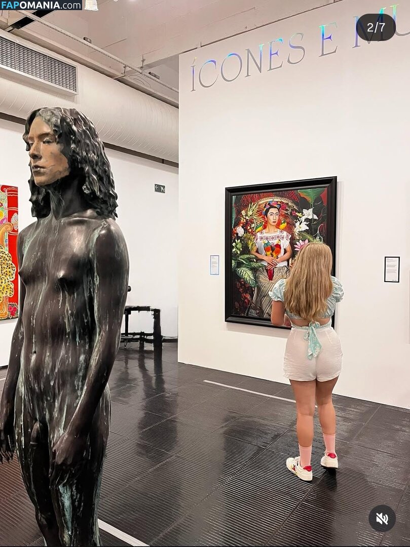 Luana Shinya / luanashinya Nu OnlyFans  Foto vazada #4