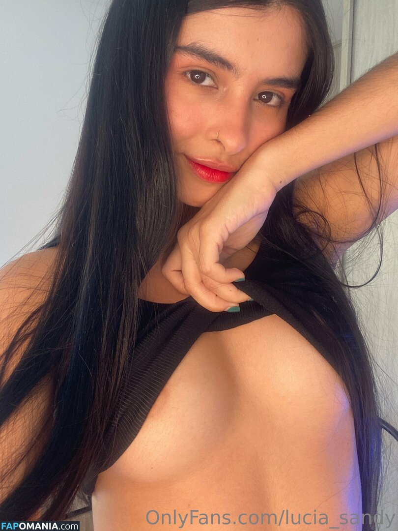 Lucia_sandy / fireeyes_miaww Nu OnlyFans  Foto vazada #12