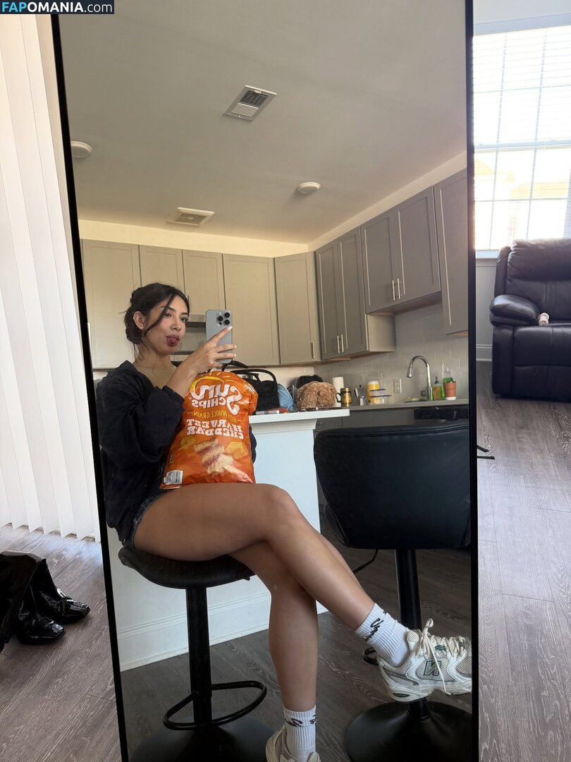 Lucila Erickson / lucilaerickson_ Nu OnlyFans  Foto vazada #25