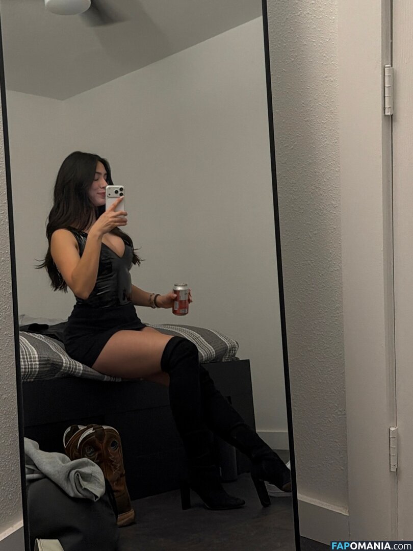 Lucila Erickson / lucilaerickson_ Nu OnlyFans  Foto vazada #31