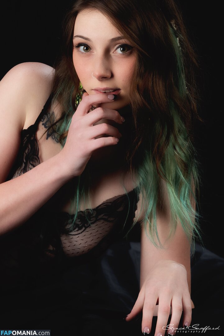 Luckicharmed / lucki.charmed Nu OnlyFans  Foto vazada #10