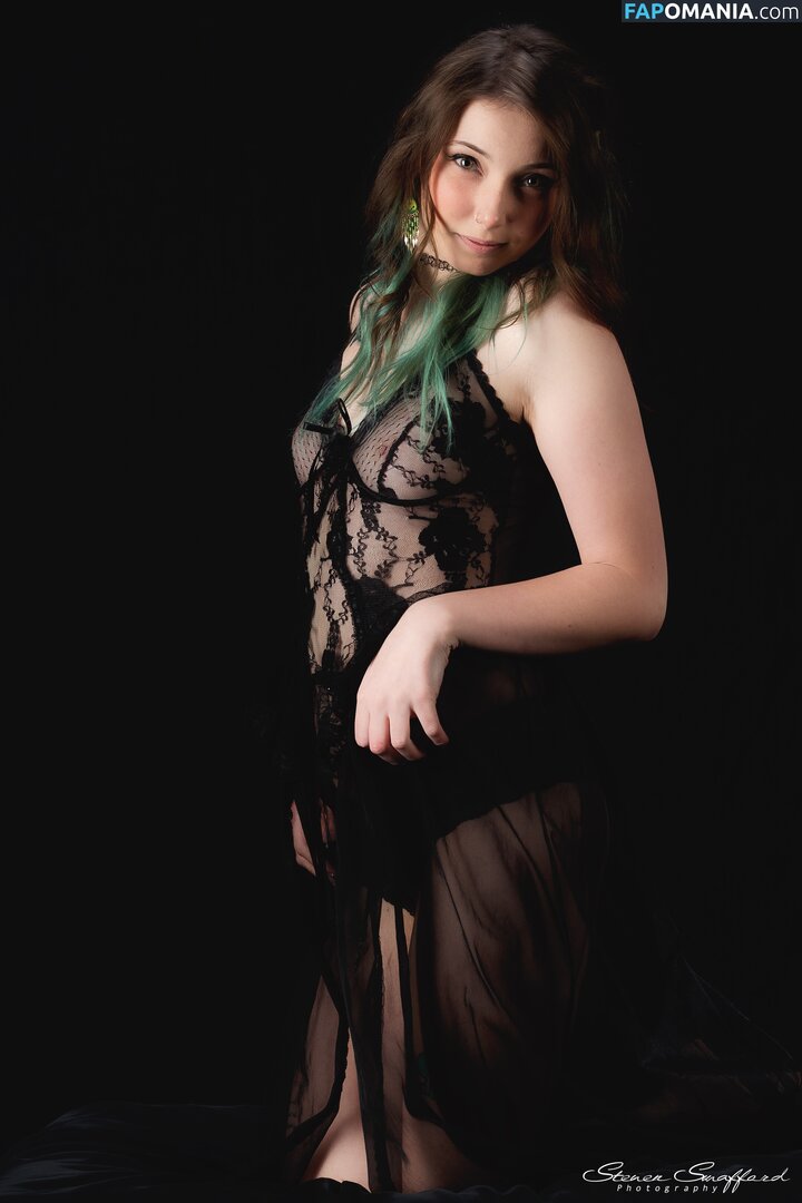 Luckicharmed / lucki.charmed Nu OnlyFans  Foto vazada #16