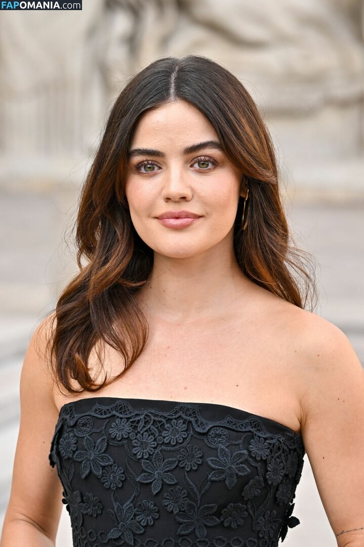 Lucy Hale / lucyhale Nu OnlyFans  Foto vazada #256