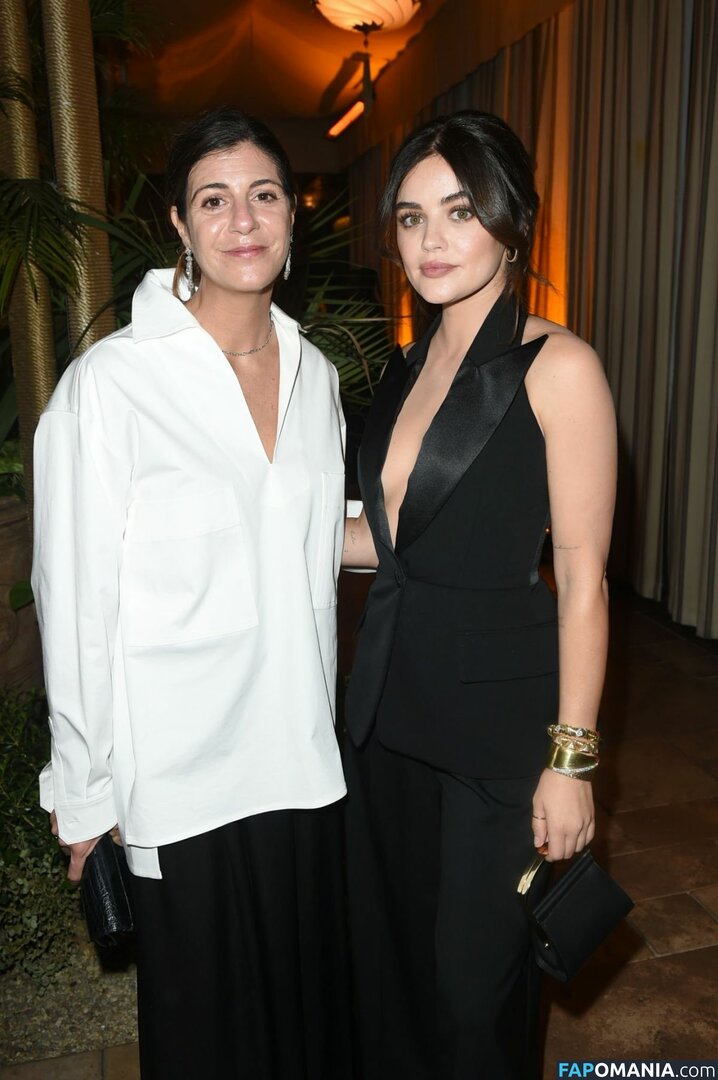 Lucy Hale / lucyhale Nu OnlyFans  Foto vazada #298