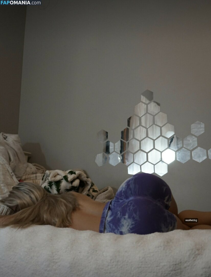 Lucy Hubbard / Lucy.Hubbard / lucyhubbard / not.lucy.hubbard Nu OnlyFans  Foto vazada #8