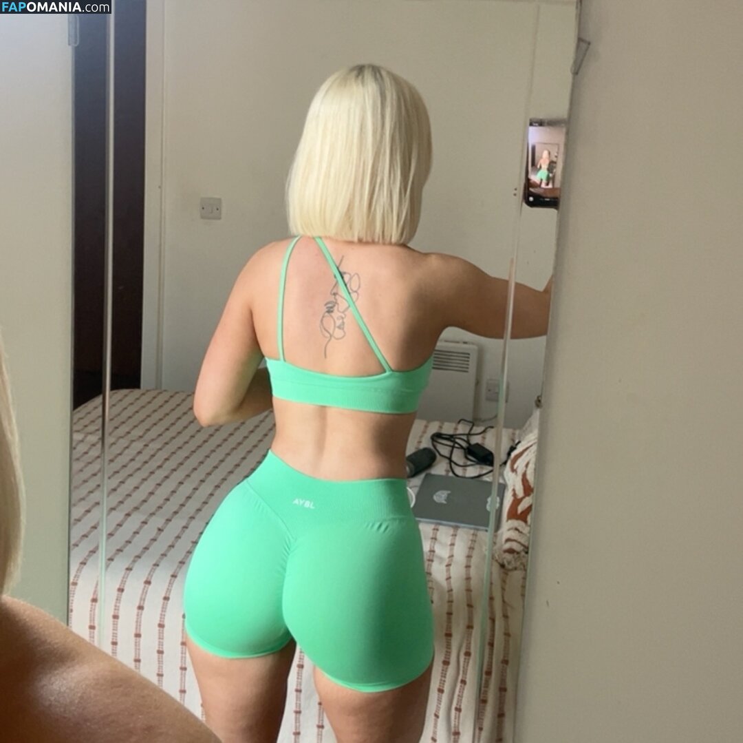 Lucycombe / lucynukes / lucynukesfit / luudaw Nu OnlyFans  Foto vazada #1