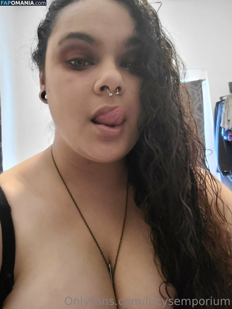 lucysemporium Nu OnlyFans  Foto vazada #6