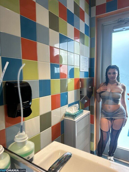 Coldheartednani / ___kissedbyanangel / luhrubia Nu OnlyFans  Foto vazada #8