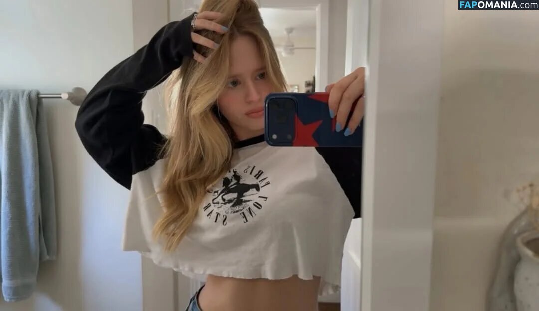 Lulu Wilson / luluswilson Nu OnlyFans  Foto vazada #1