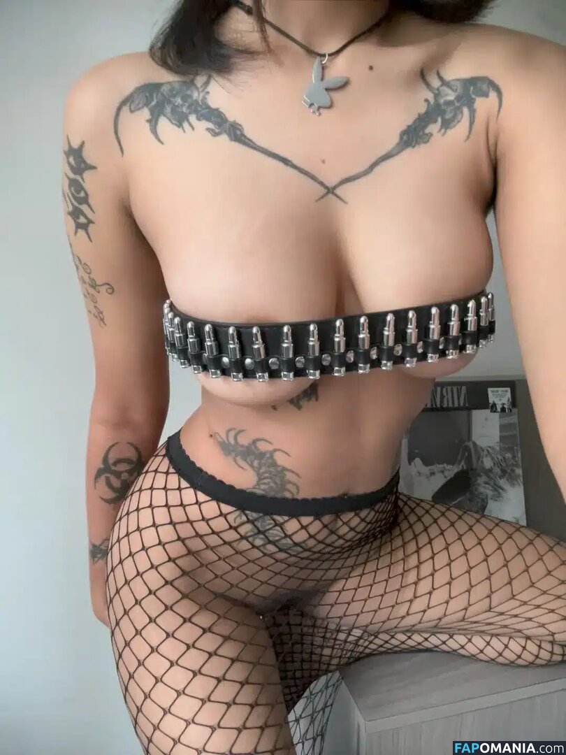 Luna Domsyou Nu OnlyFans  Foto vazada #4