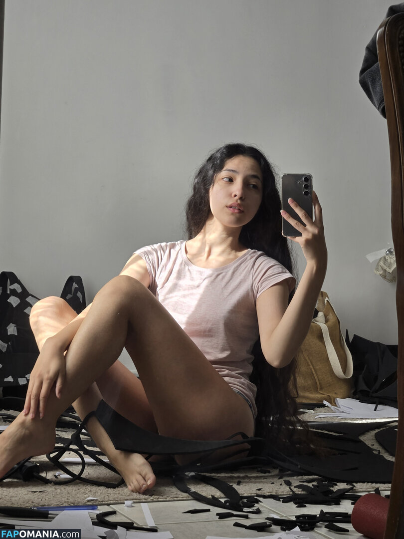 Luna Myosotis / LunaMyosotis Nu OnlyFans  Foto vazada #1