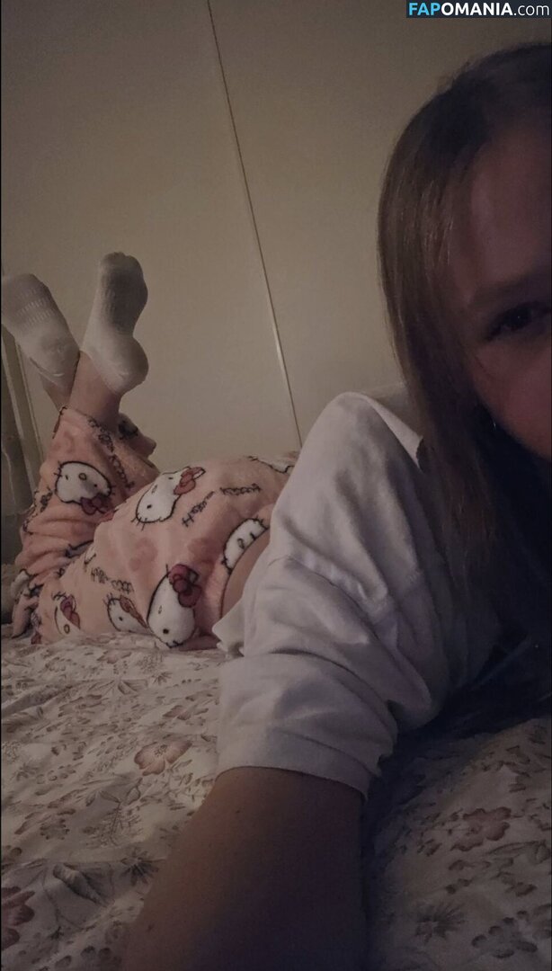 https: / lunaprettyy Nu OnlyFans  Foto vazada #2
