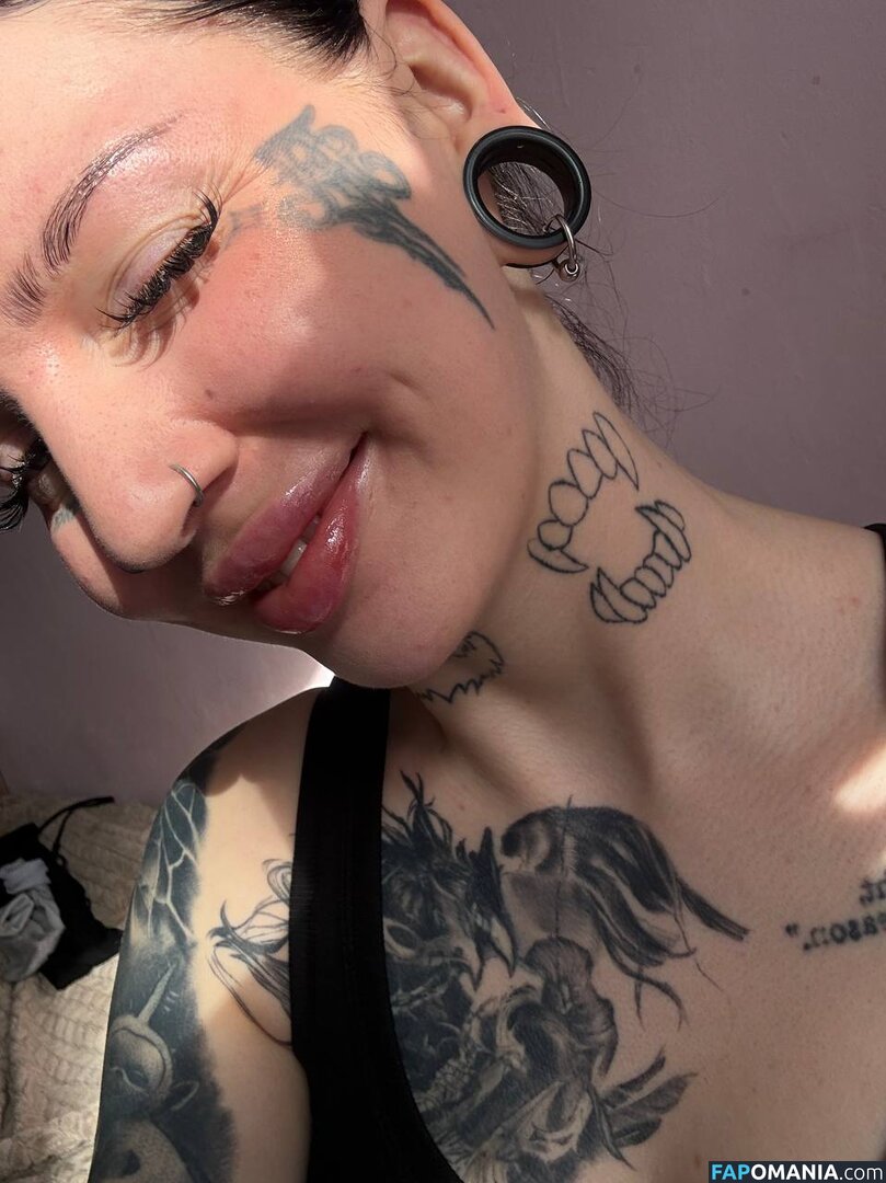 Lustdrago / lust_drag Nu OnlyFans  Foto vazada #1