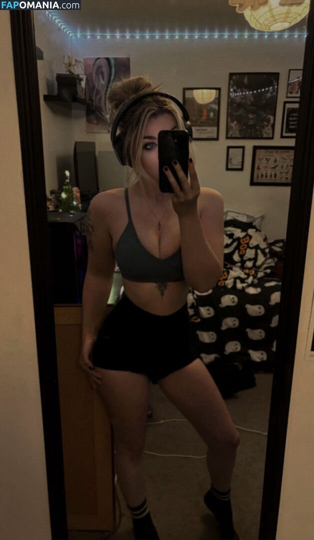 https: / luuucy813 Nu OnlyFans  Foto vazada #11