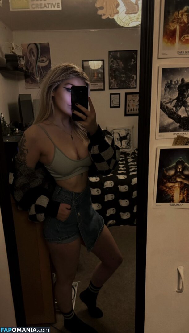 https: / luuucy813 Nu OnlyFans  Foto vazada #16