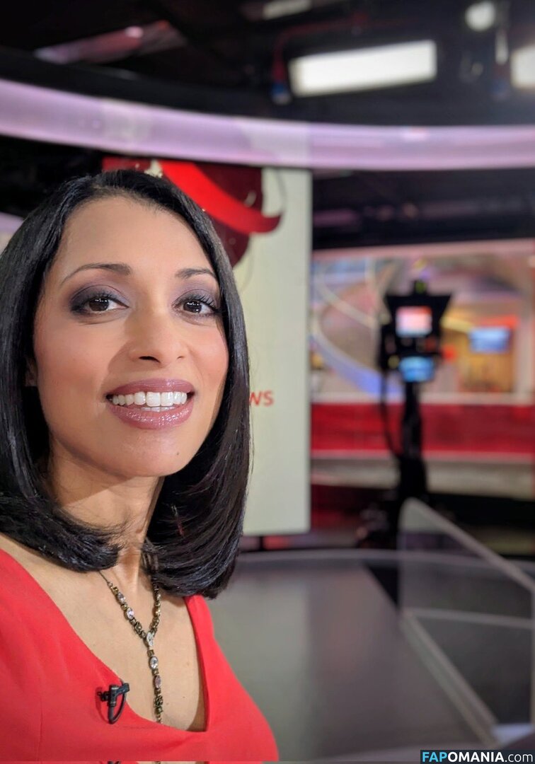 Luxma Gopal TV Presenter Nu OnlyFans  Foto vazada #3