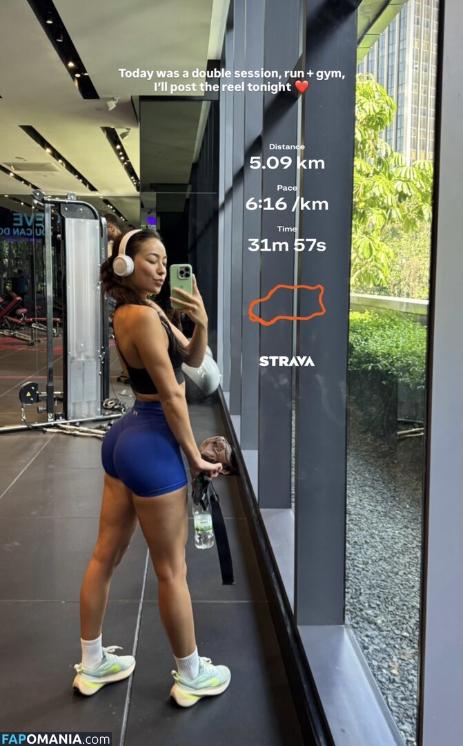 Lycia Calvet / lycia_calvet Nu OnlyFans  Foto vazada #3