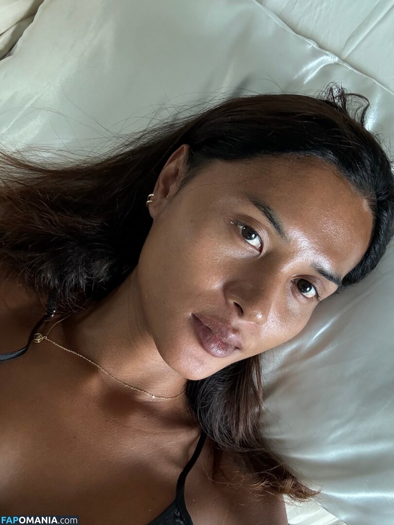 lydia / lydiaonlyfans Nu OnlyFans  Foto vazada #1