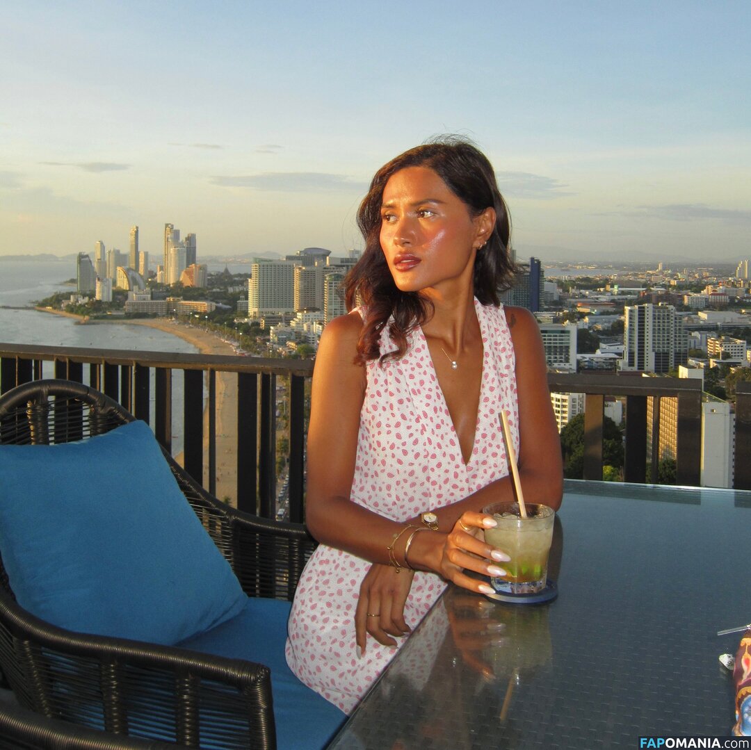 lydia / lydiaonlyfans Nu OnlyFans  Foto vazada #2