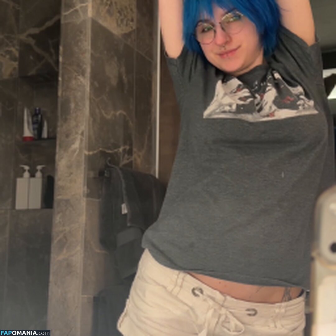 Lyra Crow / lyracr0w0 Nu OnlyFans  Foto vazada #78