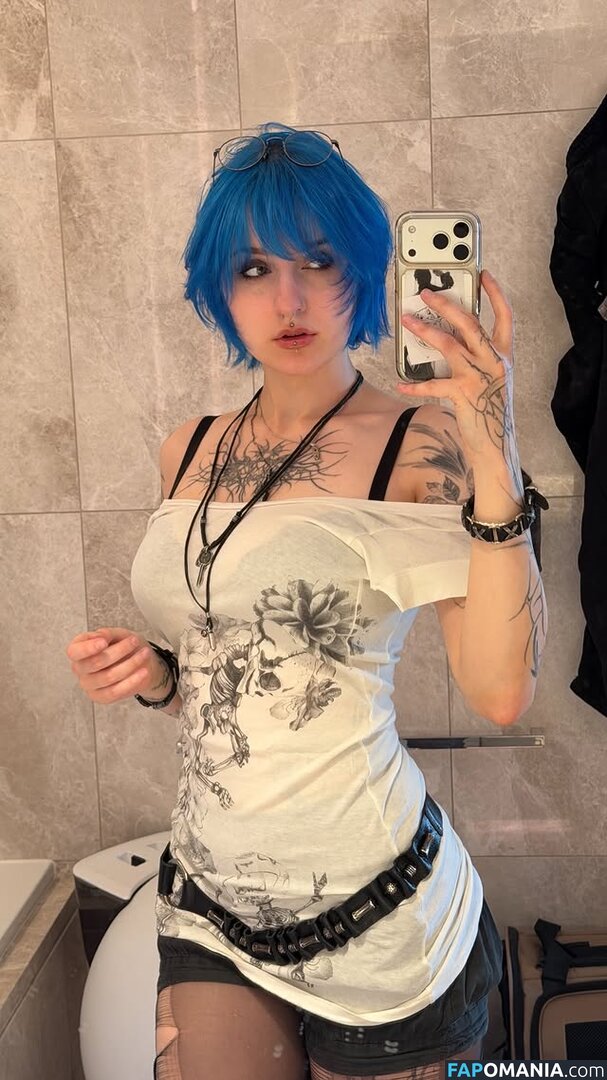 Lyra Crow / lyracr0w0 Nu OnlyFans  Foto vazada #83