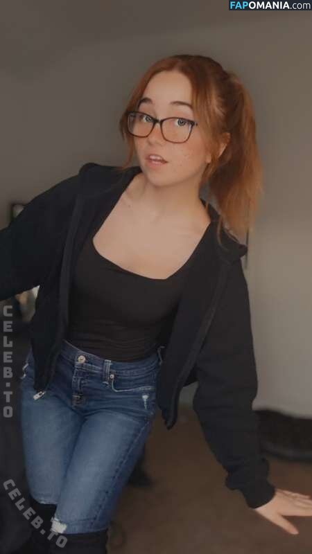 Lyssaurora / https: Nu OnlyFans  Foto vazada #391