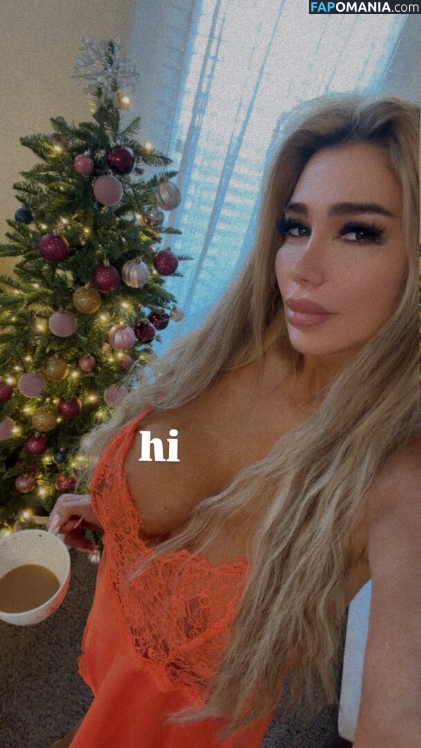 M___A___N___I / https: / ma___nni / ma___nni2 Nu OnlyFans  Foto vazada #5